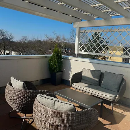 Penthouse In Appartamento *